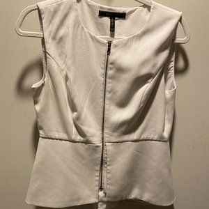 BCBGMaxAzreia White Peplum Top with Zipper Detail Sz M
